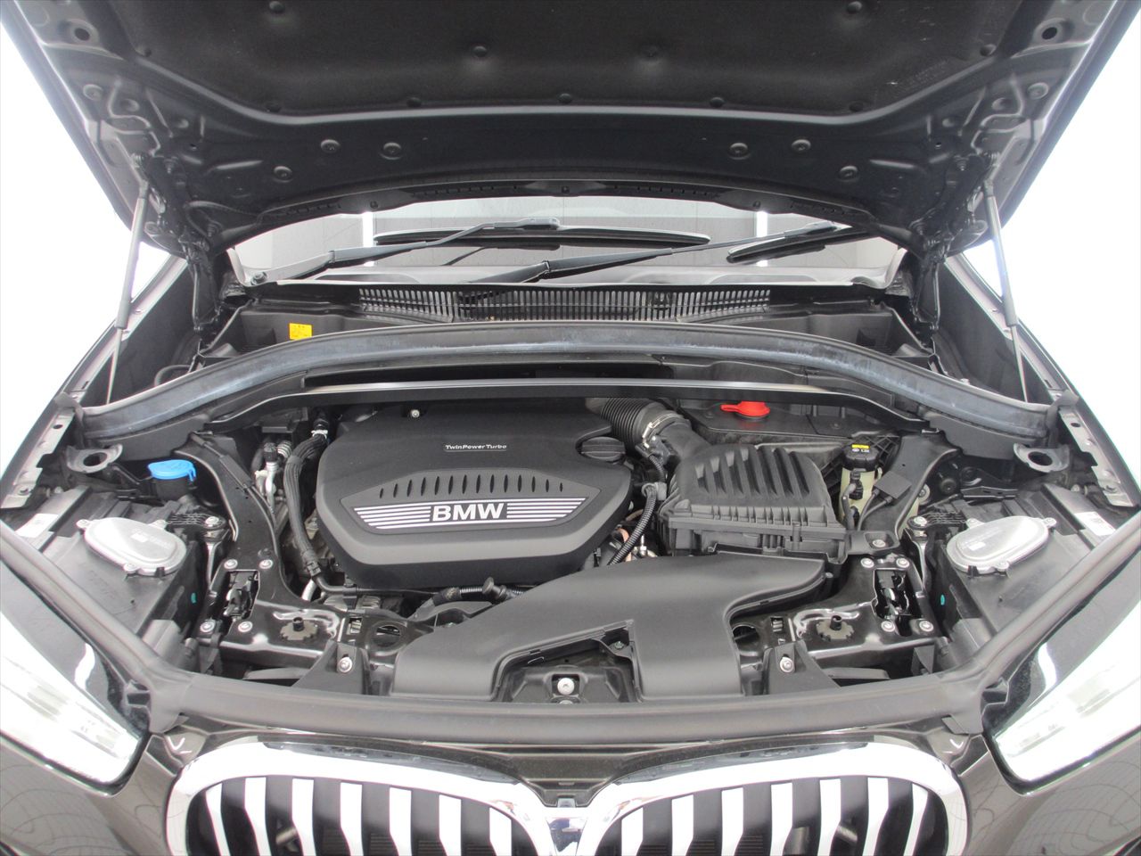 F48 X1 xDrive18d B47 2.0d LCI