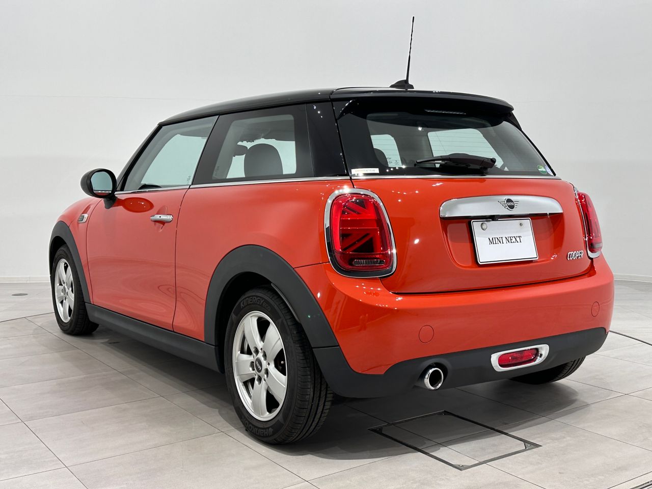 F56 MINI Cooper 3-Door Hatch LCI