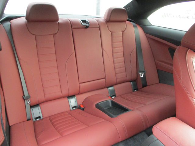 G42 220i Coupe