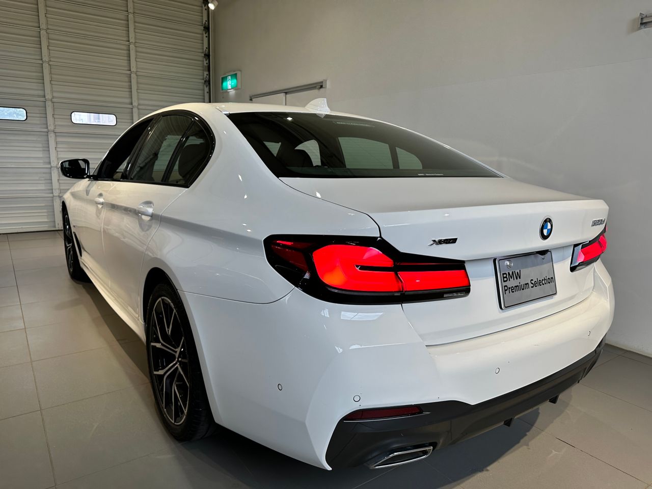 520d xDrive Sedan RHD