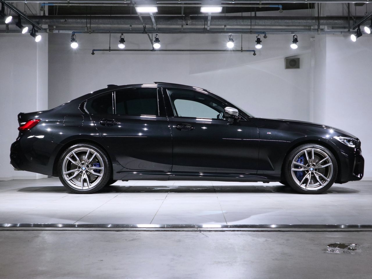 G20 M340i xDrive Saloon RHD