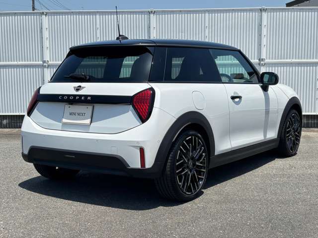 F66 MINI Cooper C 3Dr