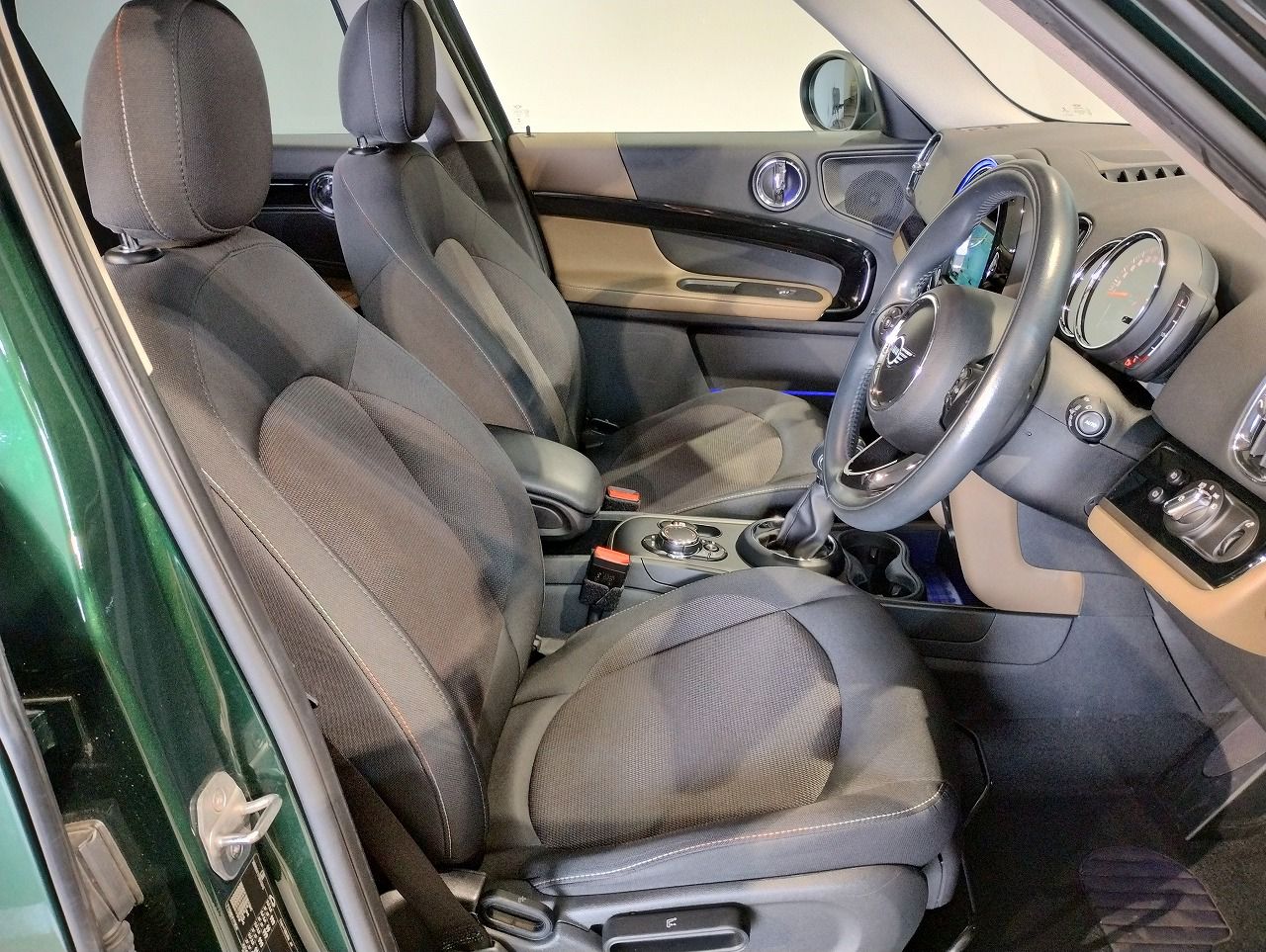 MINI CROSSOVER COOPER