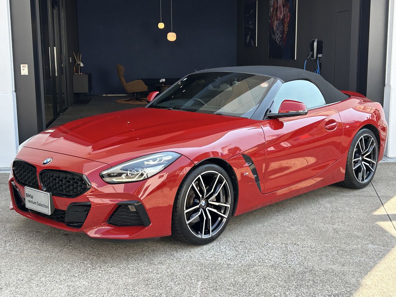 G29 z4 sDrive20i RHD