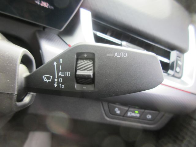 iX2 xDrive30 MSP