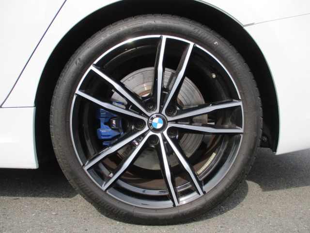 330i Berline RHD