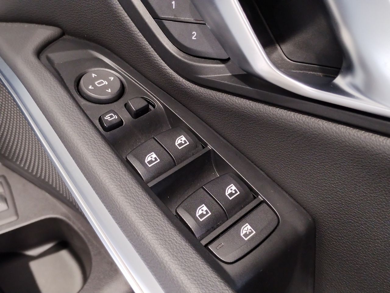 G20 330i Saloon RHD MX