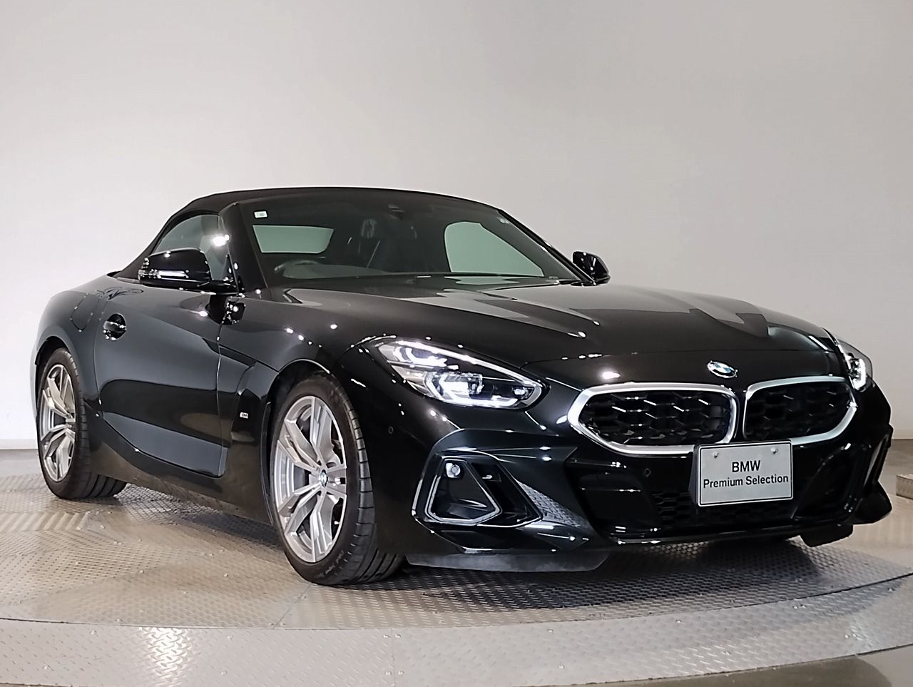 G29 z4 sDrive20i RHD