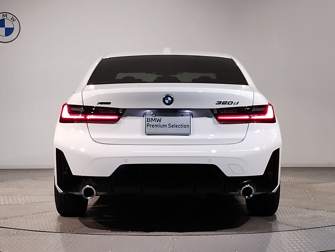 320d xDrive Berline RHD