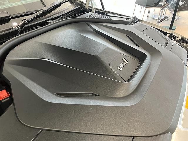 G26 i4 M50 RHD