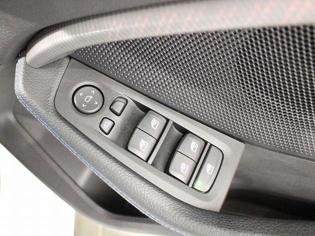 F4* **35i xDrive **** ***** B48 2.0i