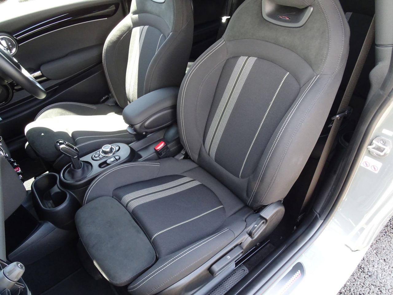 MINI JCW 3 Dr
