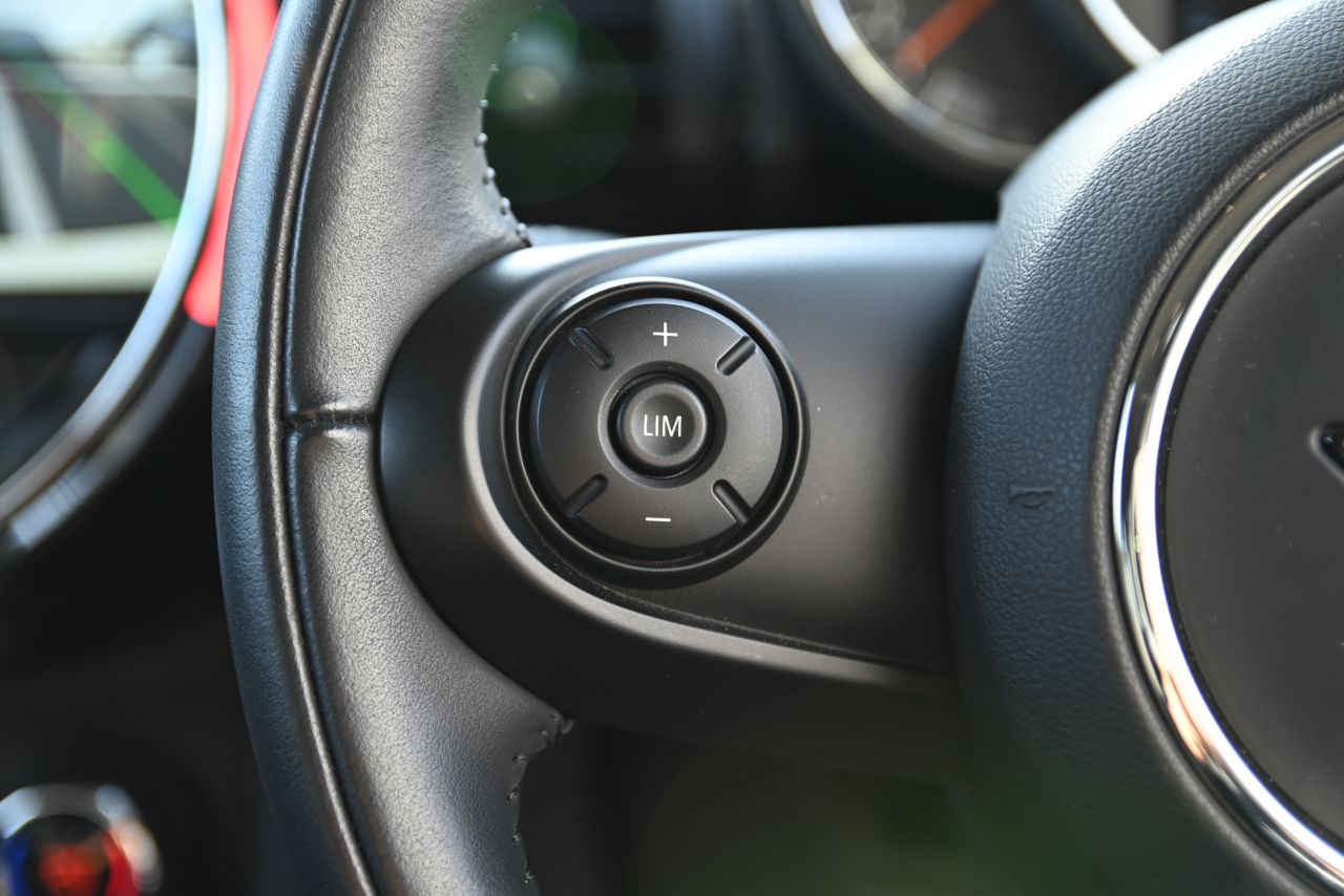 F55 MINI Cooper 5-Door Hatch LCI