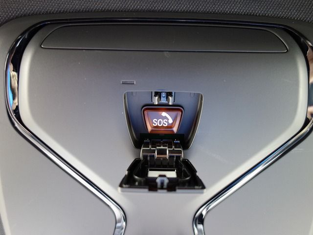 320d xDrive Berline RHD