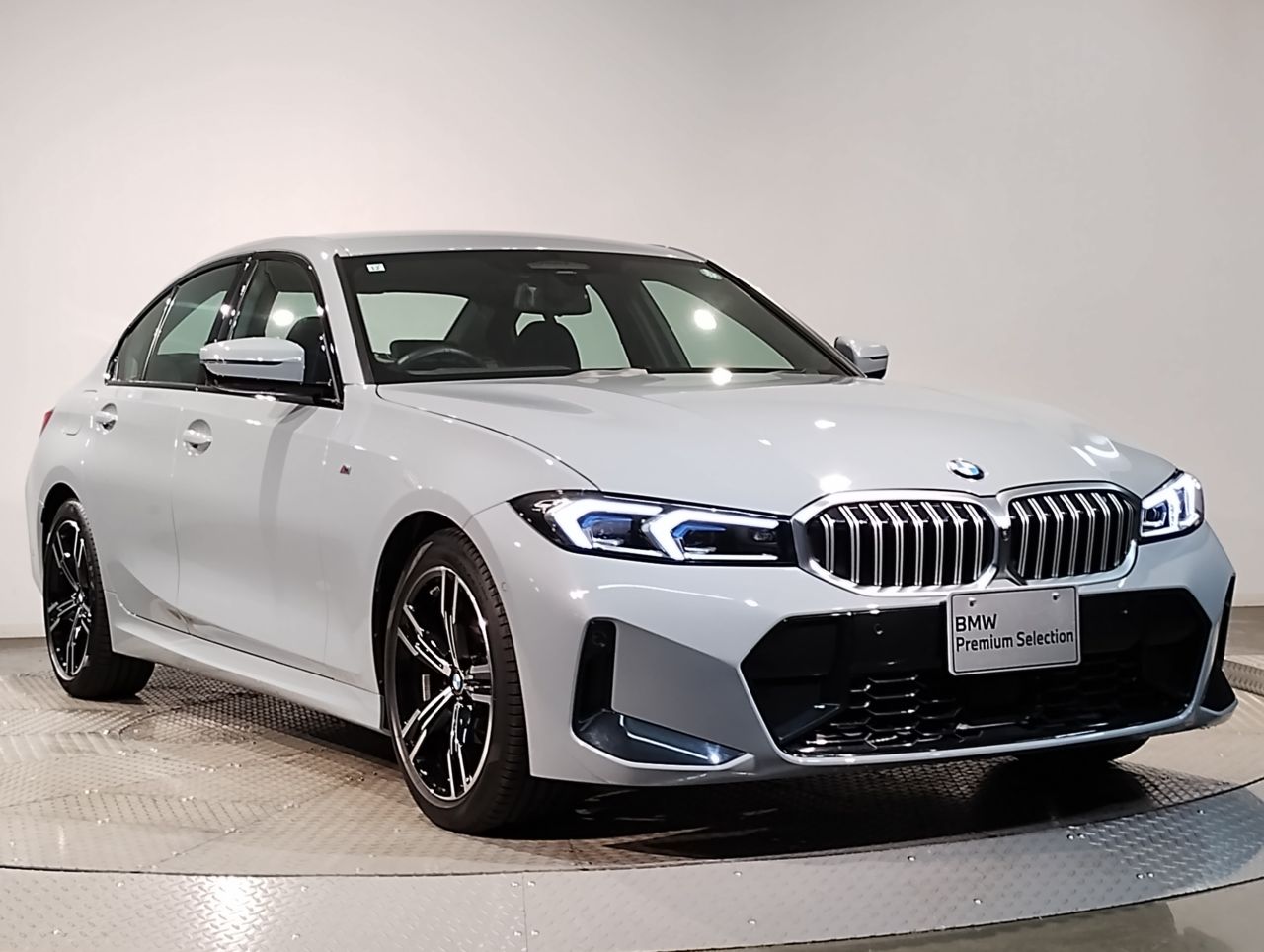 G20 320i Saloon LCI RHD MX