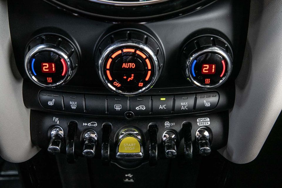 MINI Cooper SE