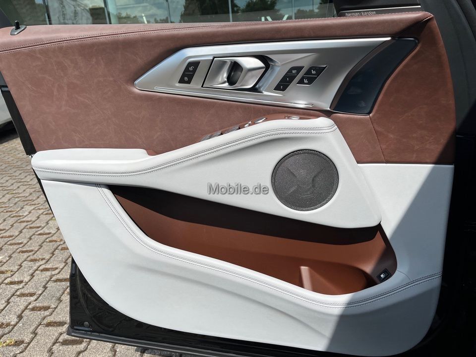 BMW XM