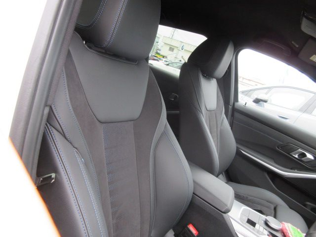 G21 320i Touring LCI RHD