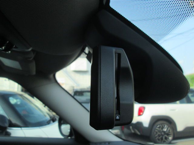 MINI CROSSOVER COOPER D