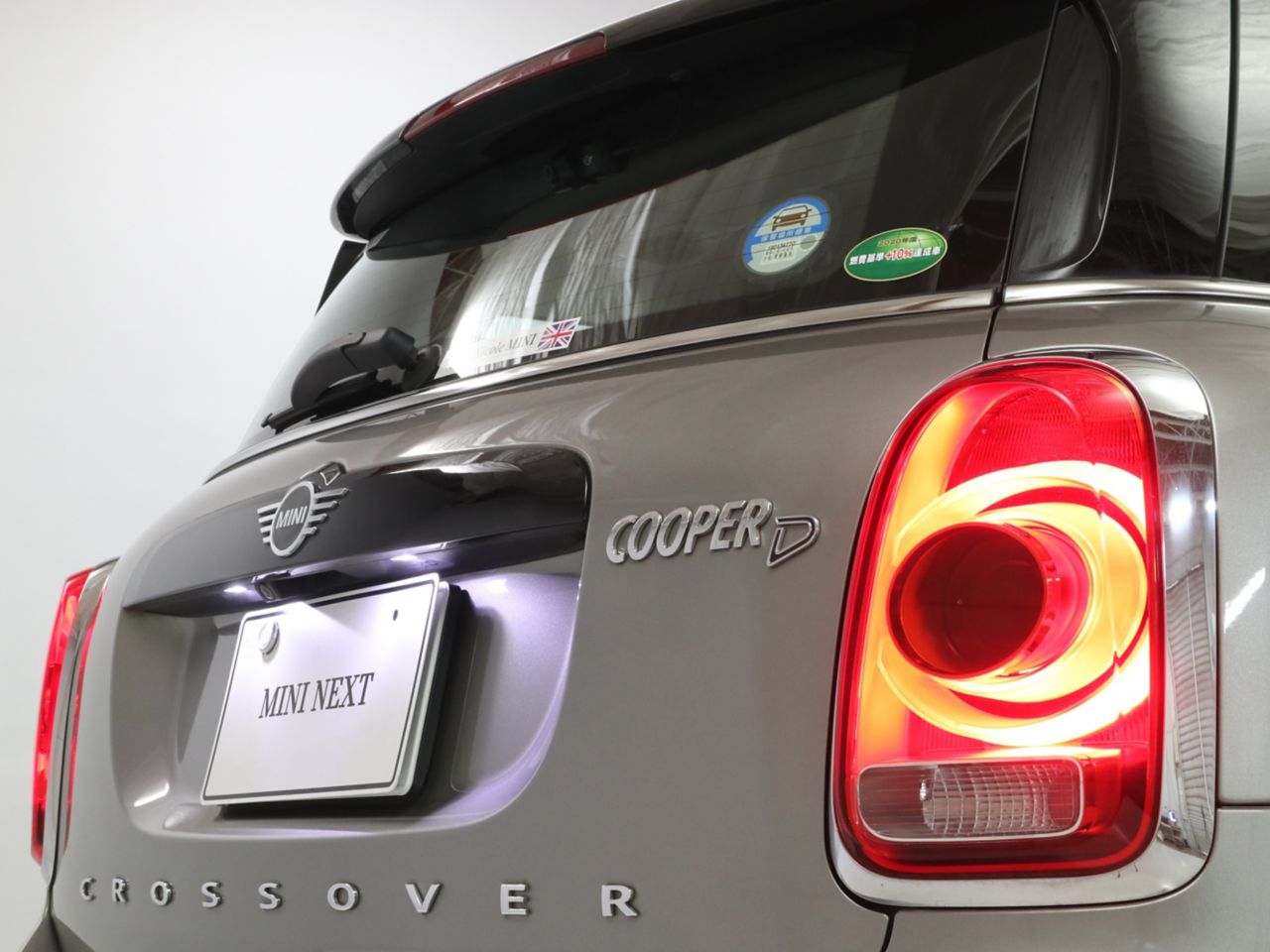 MINI CROSSOVER COOPER D