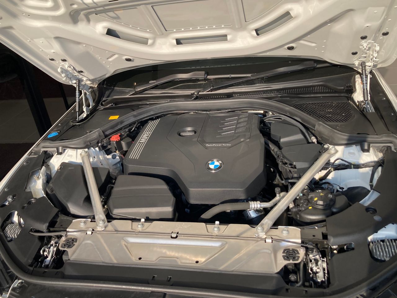 G22 420i B48 2.0 RHD