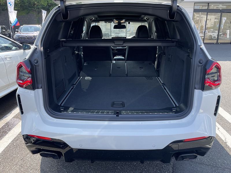G01 X3 M40i RHD LCI ZA