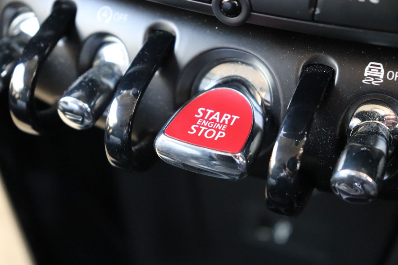 Cooper S 3 doors RHD