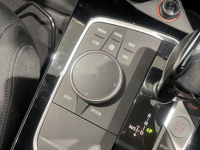 F40 118d Sports Hatch 5-door B47 2.0d