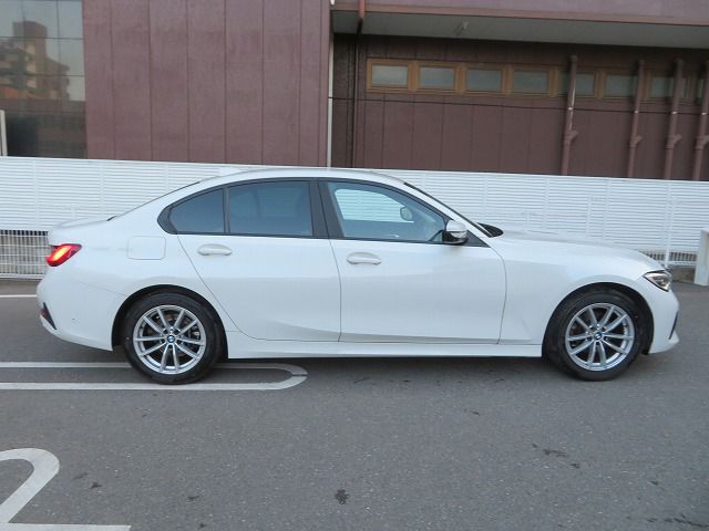 318i Berline RHD