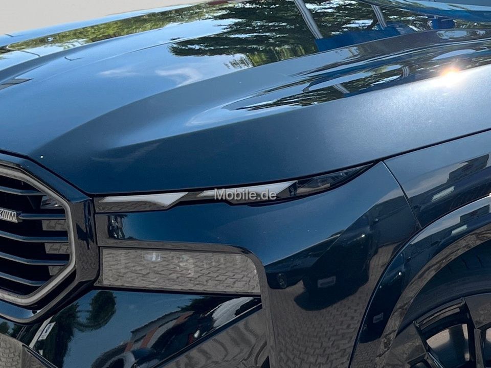 BMW XM