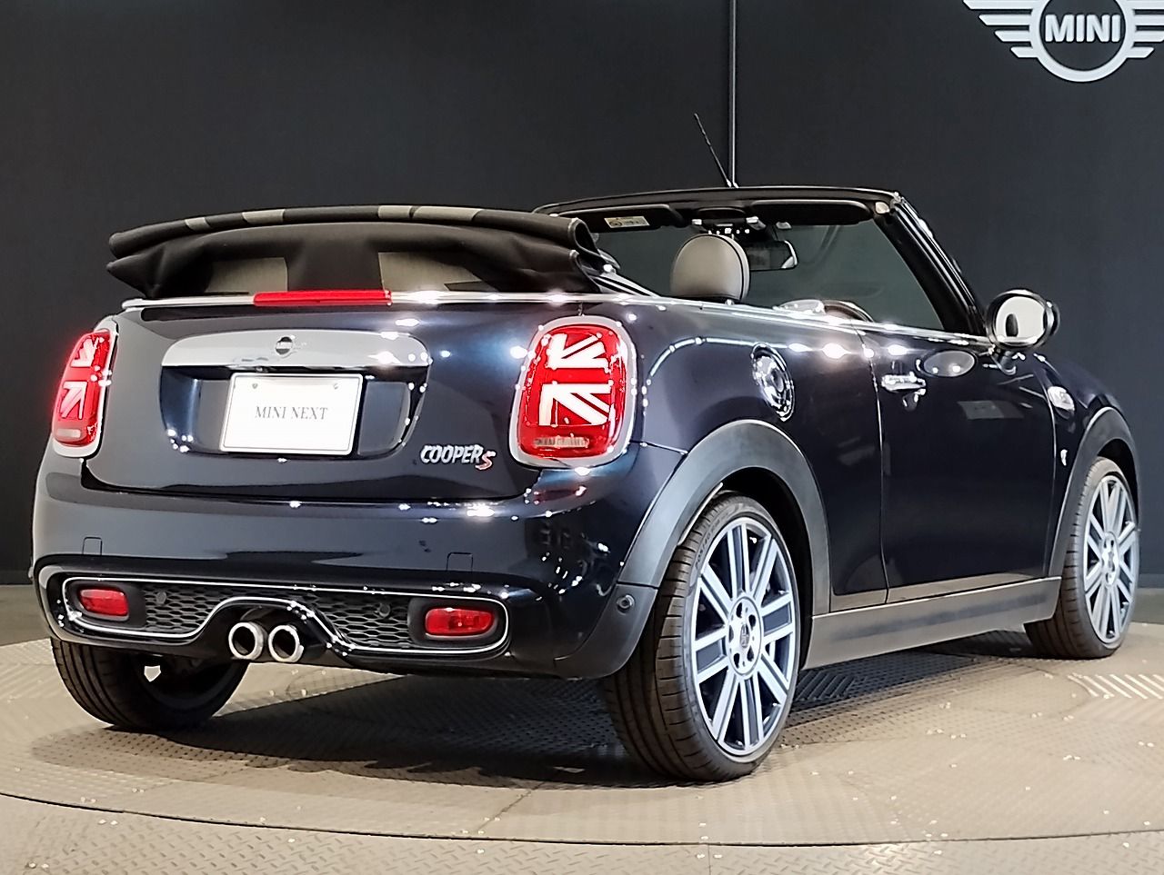F57 MINI Cooper S Convertible LCI