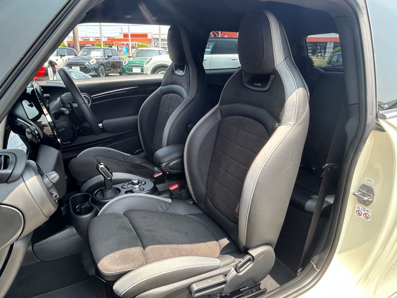 MINI JCW 3 Dr