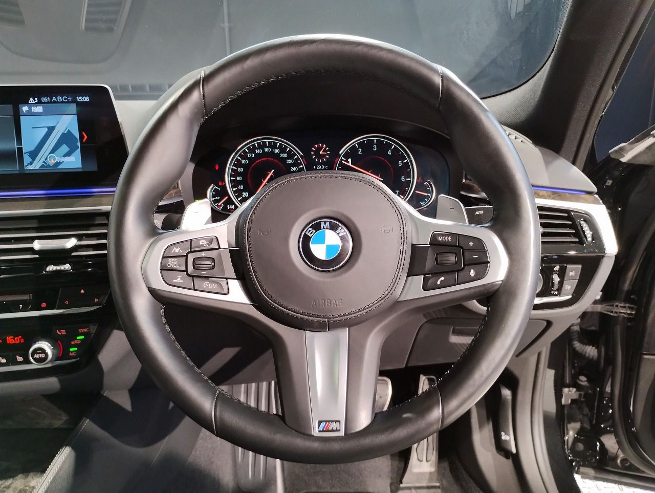 530I