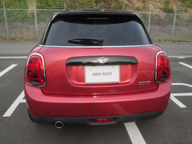F55 MINI Cooper 5-Door Hatch LCI
