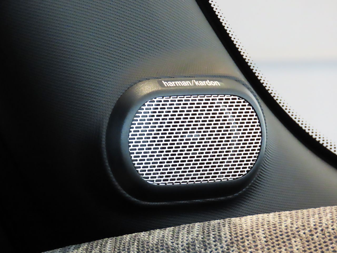 F66 MINI Cooper C 3Dr
