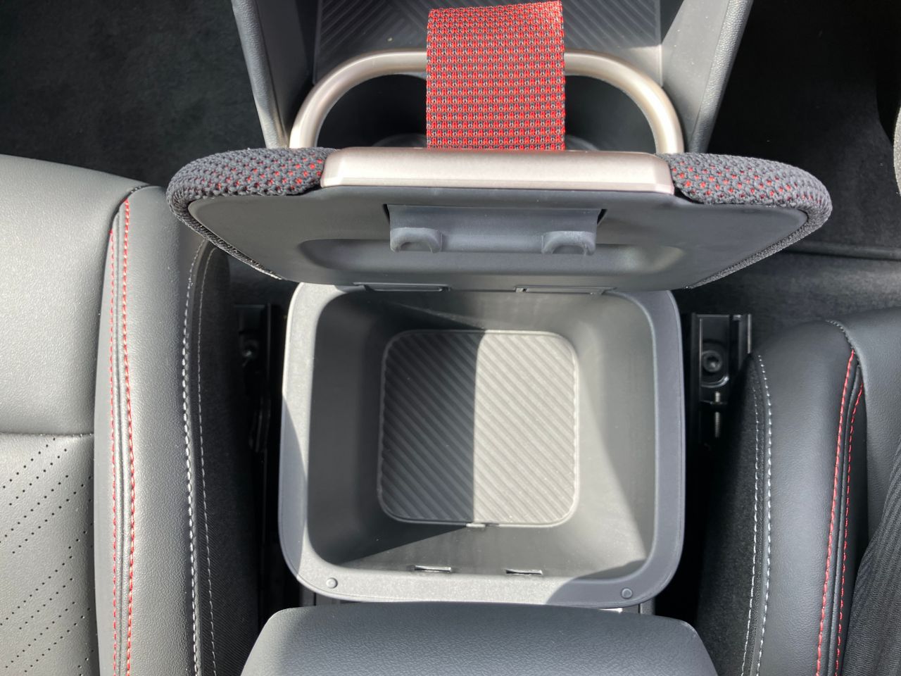 U25 MINI John Cooper Works Countryman ALL4