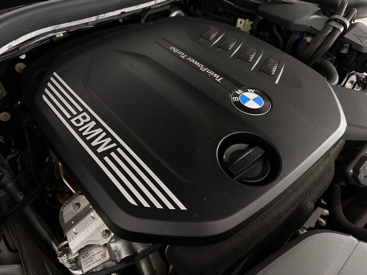 G20 320d xDrive RHD Saloon