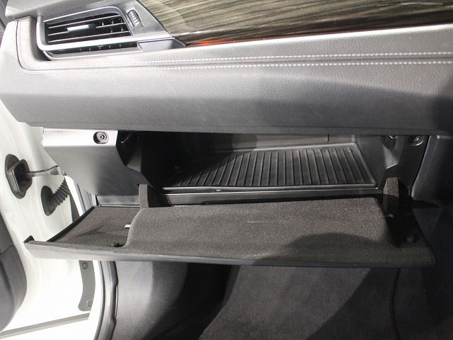 218D GRAN TOURER RHD