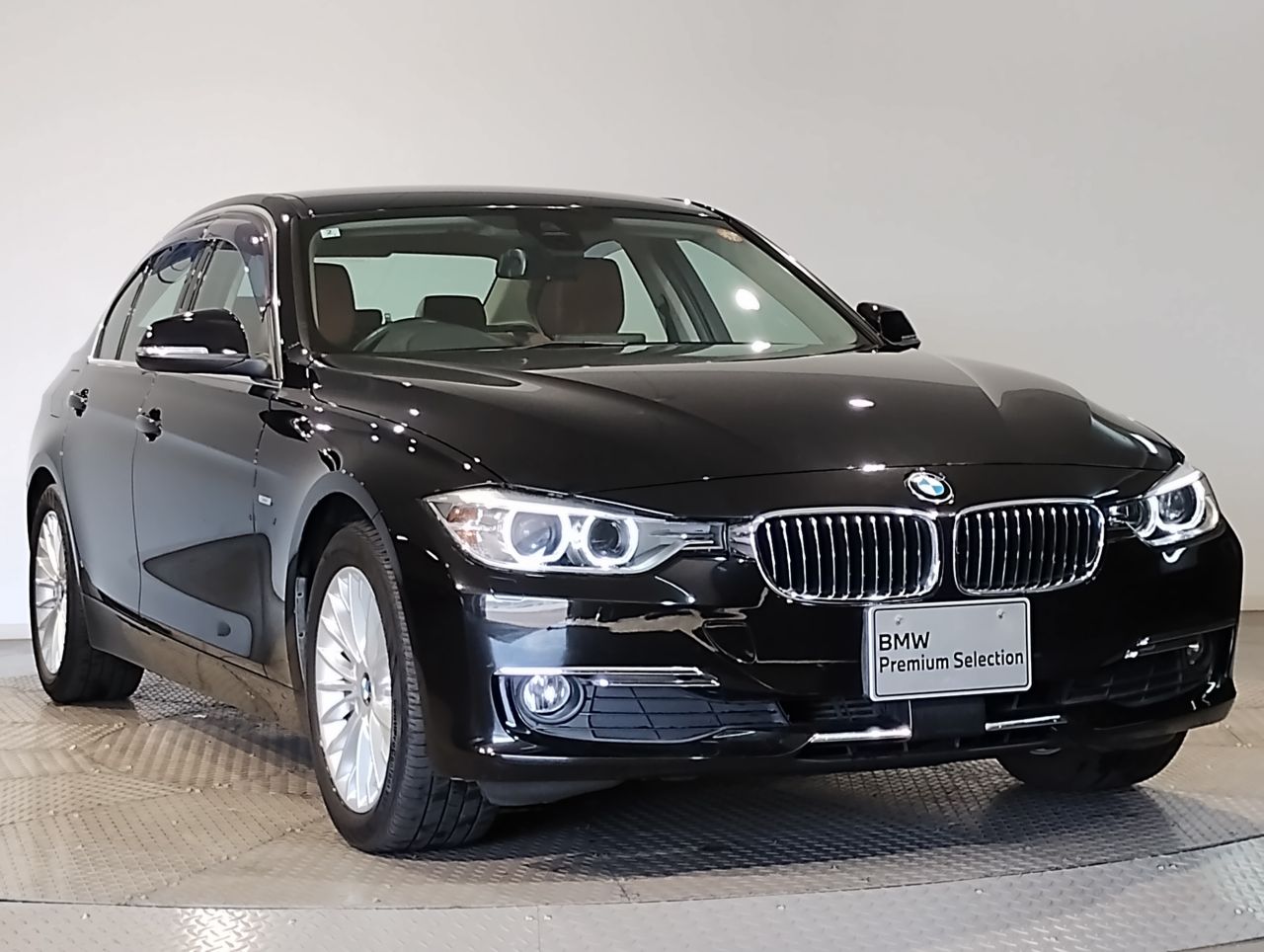 320D BLUEPERFORMANCE SEDAN RHD