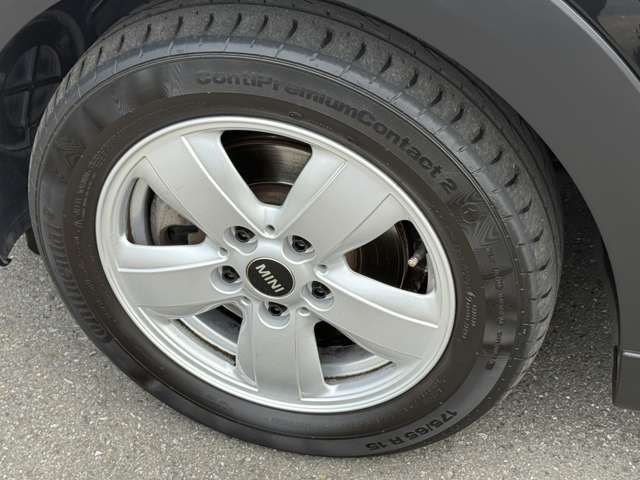 F55 COOPER D (AT)