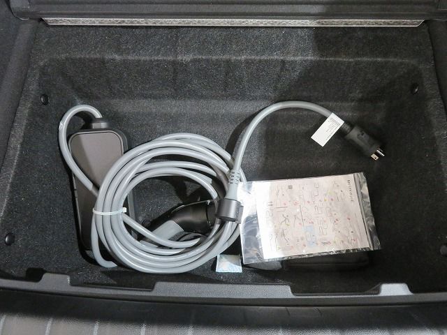 G26 i4 eDrive40 RHD