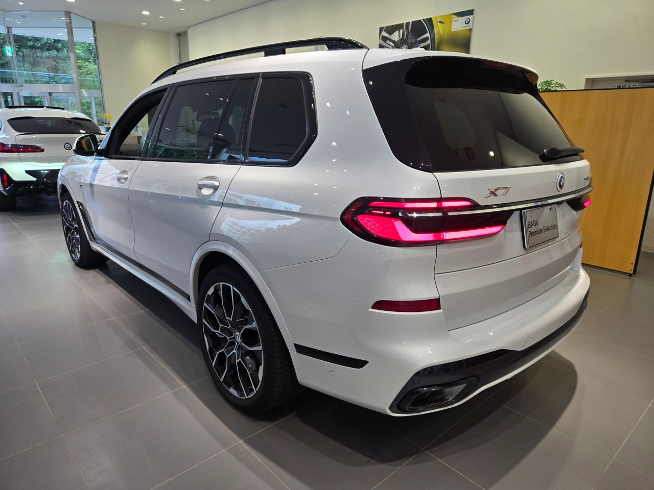X7 xDrive40d RHD US