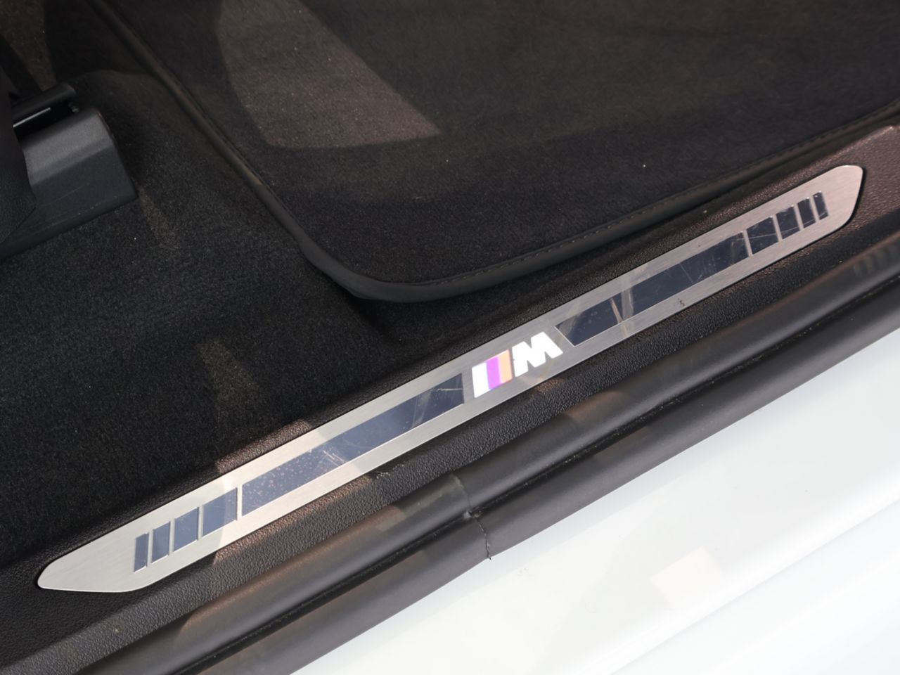 X7 xDrive40d RHD US