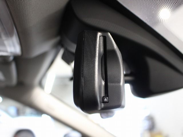 X1 sDrive18i RHD