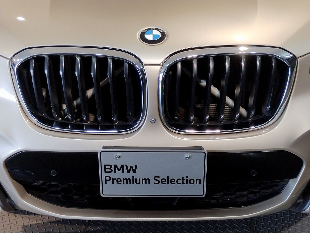 X3 20D