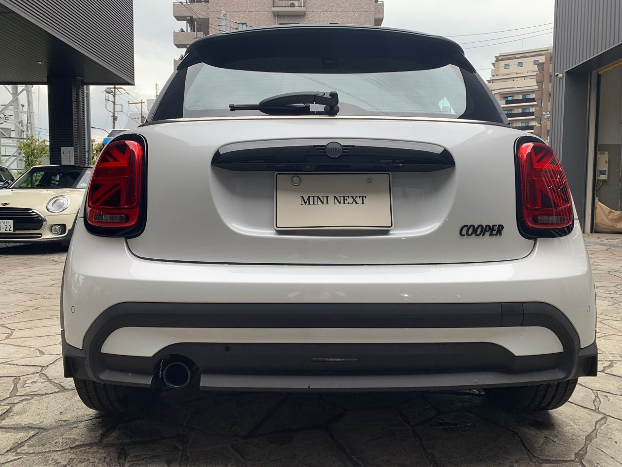 MINI Cooper F56 RHD