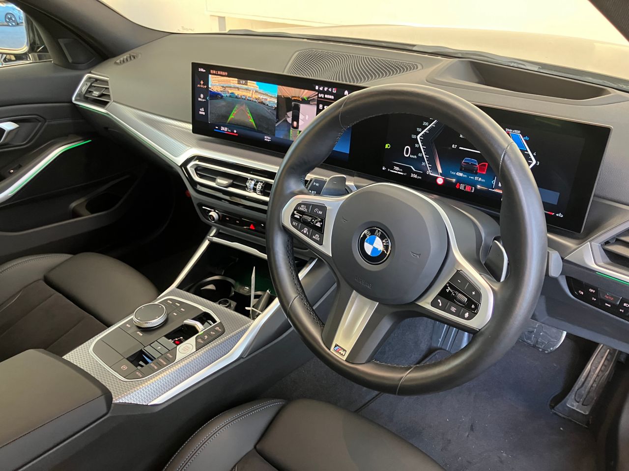 320d xDrive Berline RHD
