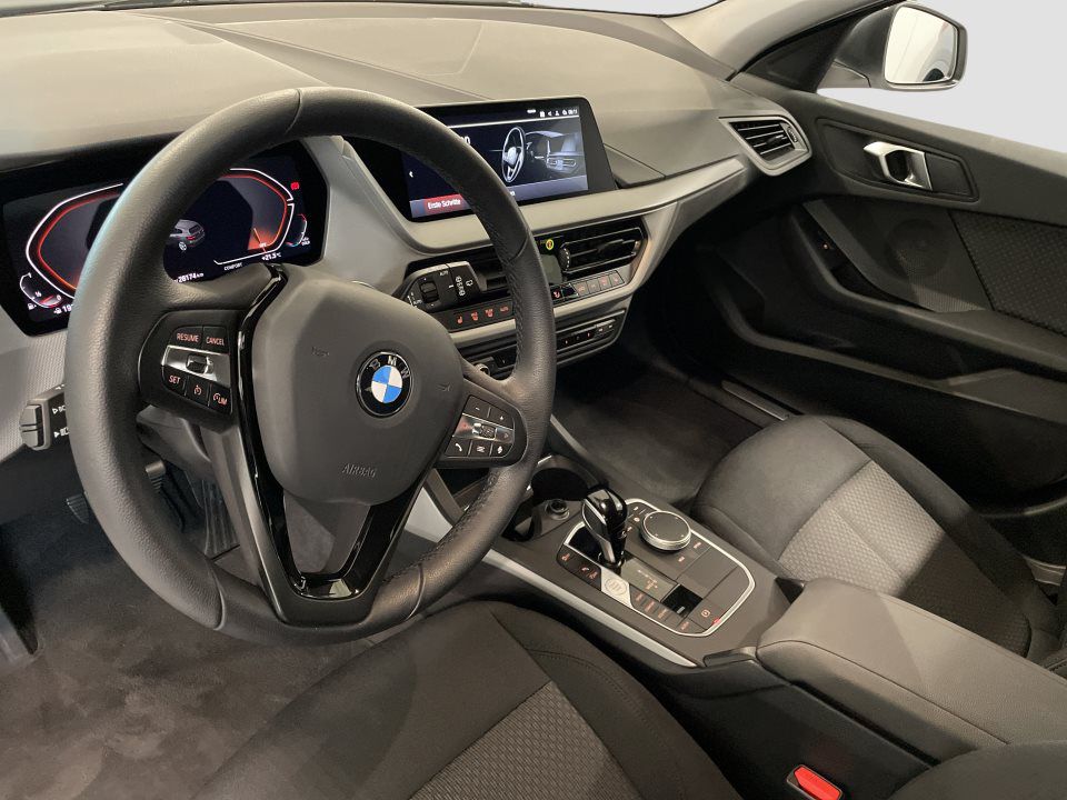 BMW 118