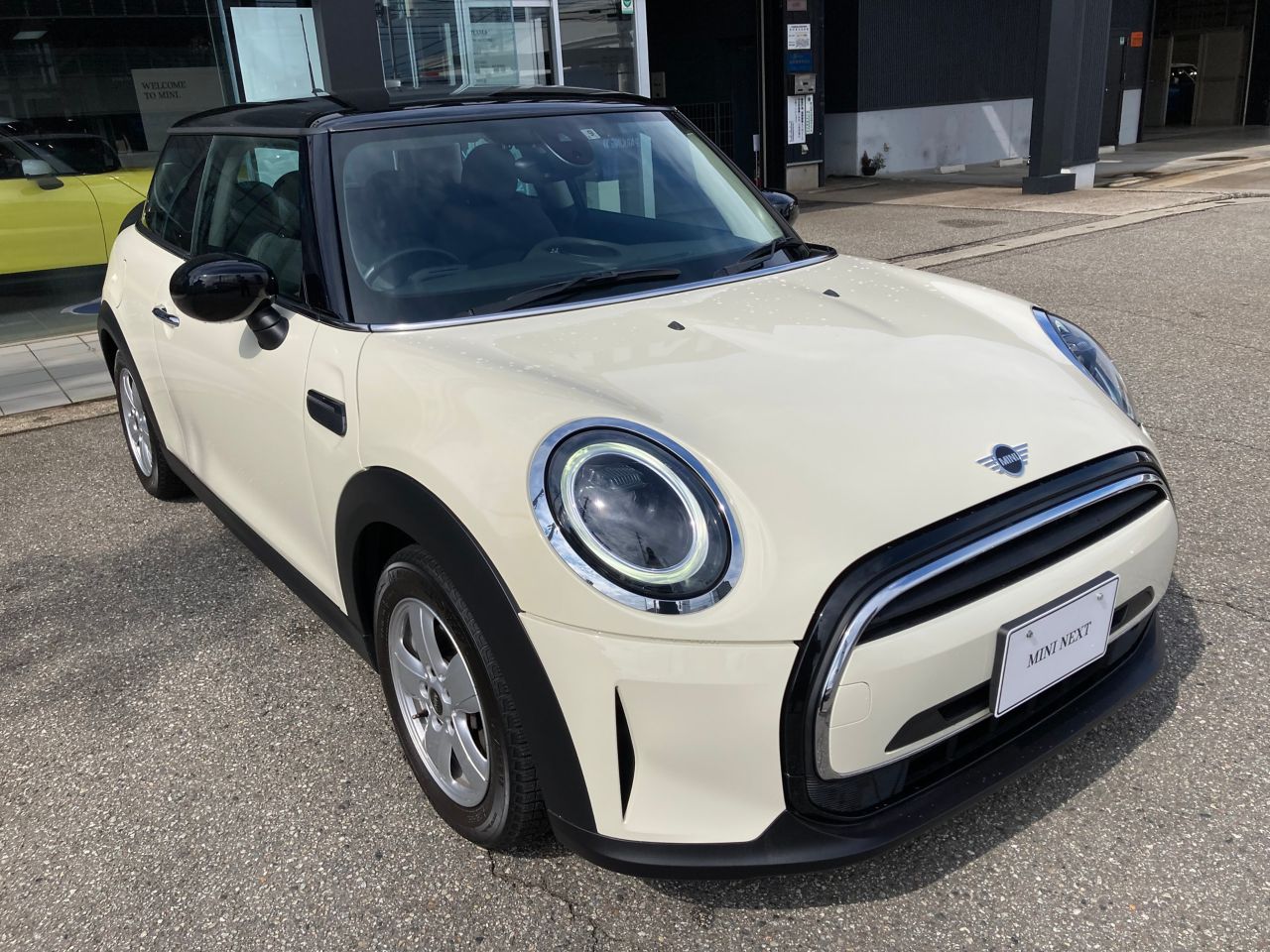 MINI Cooper F56 RHD