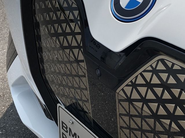 i20 iX xDrive40
